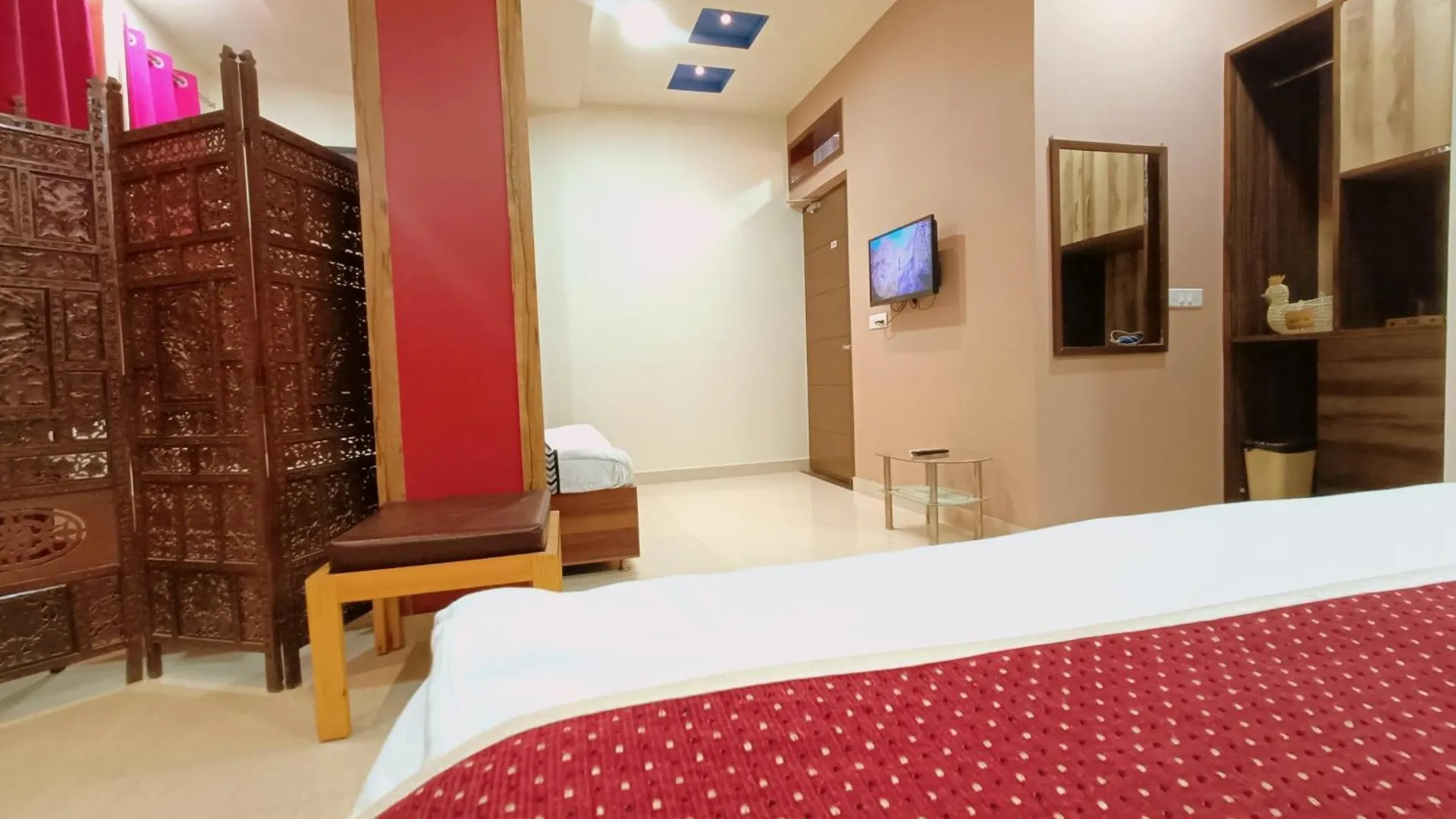 The Hideout Agra Homestay Near Taj