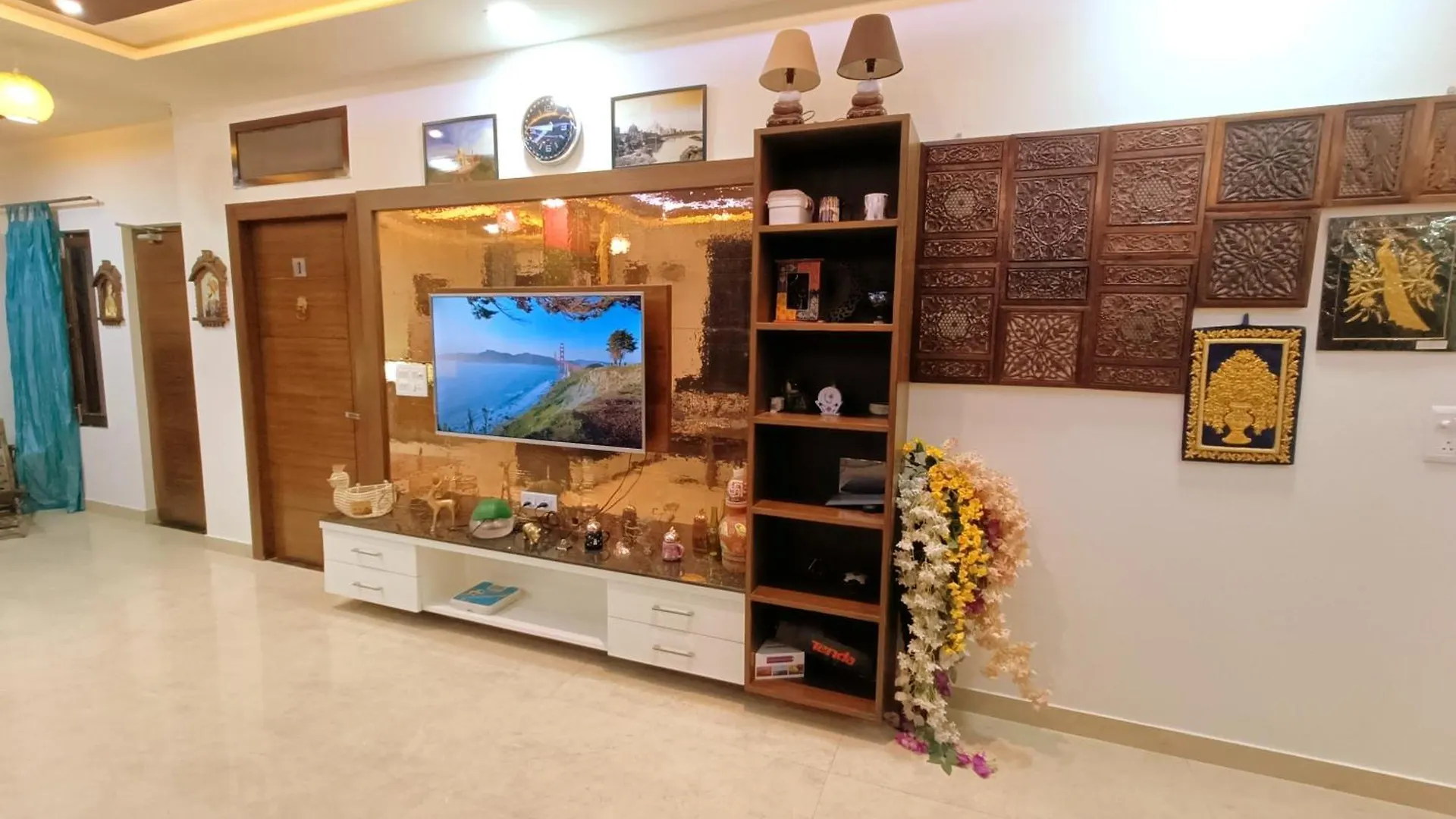The Hideout Agra Homestay Near Taj