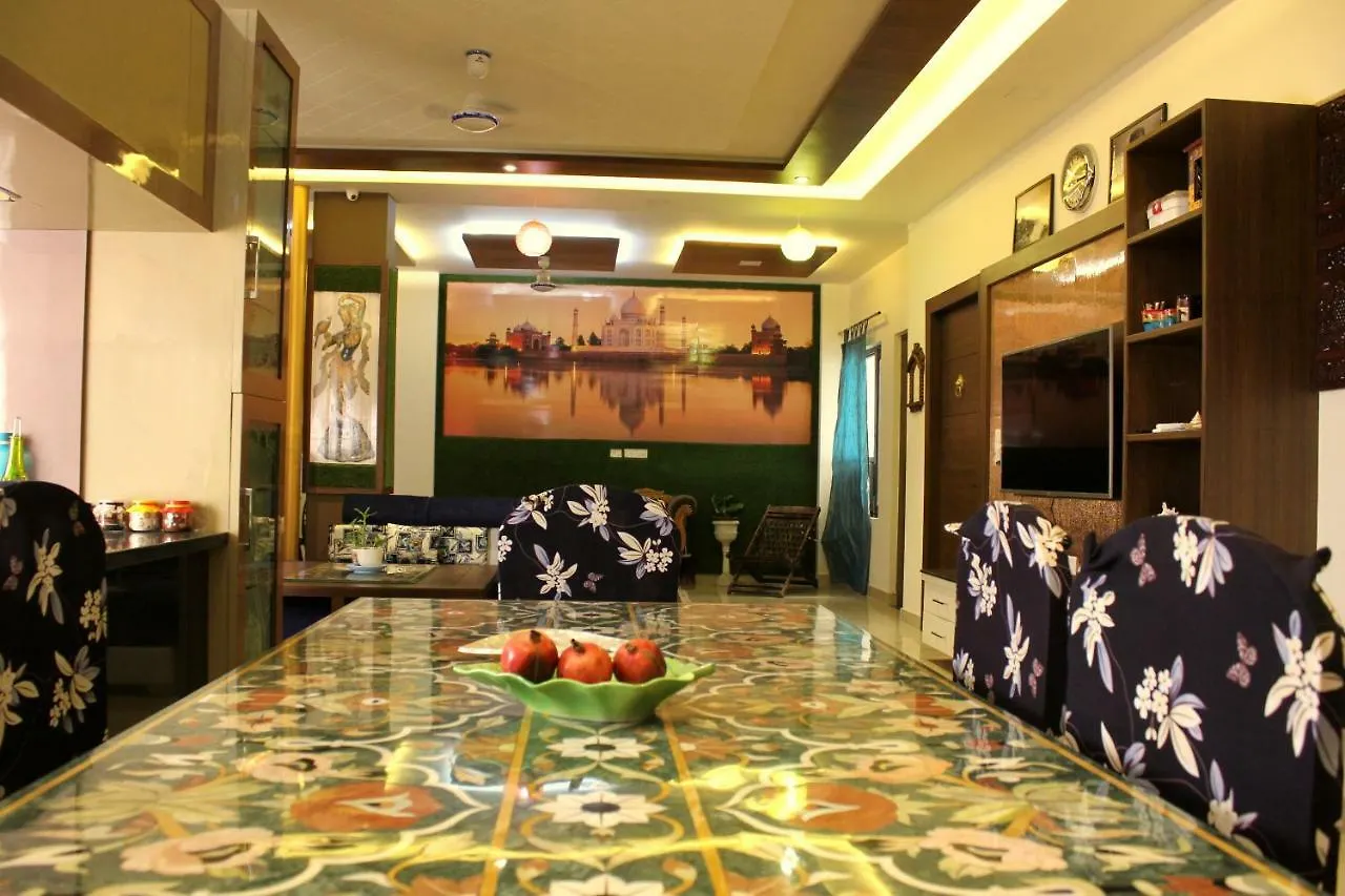 The Hideout Agra Homestay Near Taj India