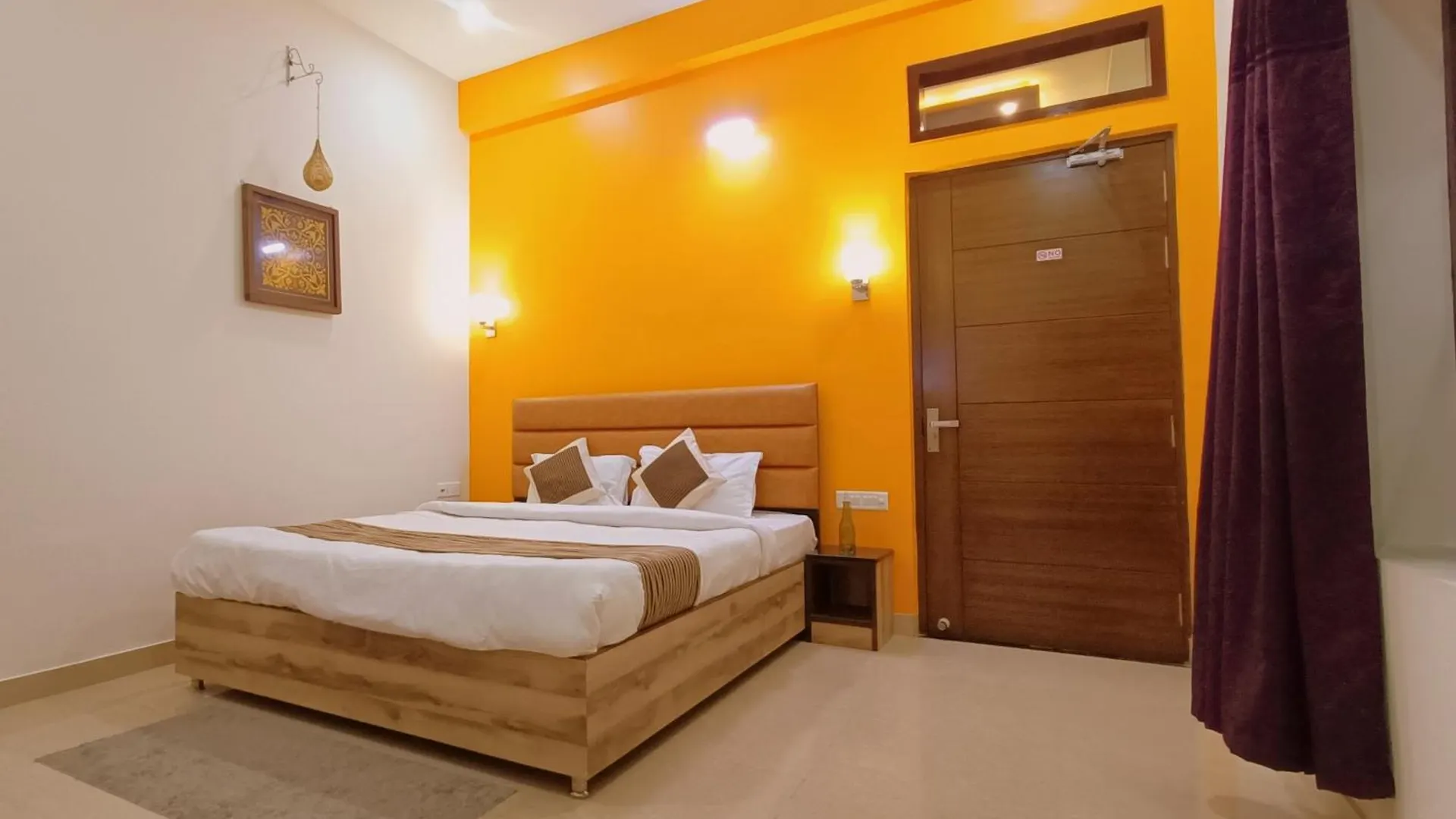 The Hideout Agra - Homestay Near Taj