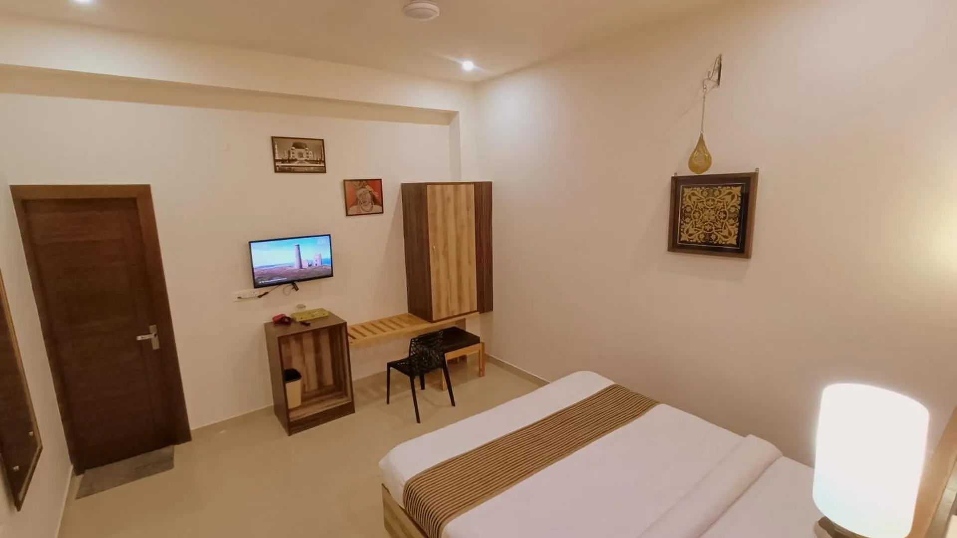 The Hideout Agra - Boutique Homestay